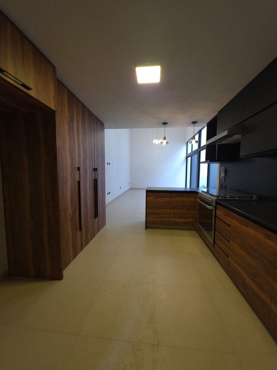 Casa em Lomas del Pedregal, San Luis Potosí, foto 2 de 23