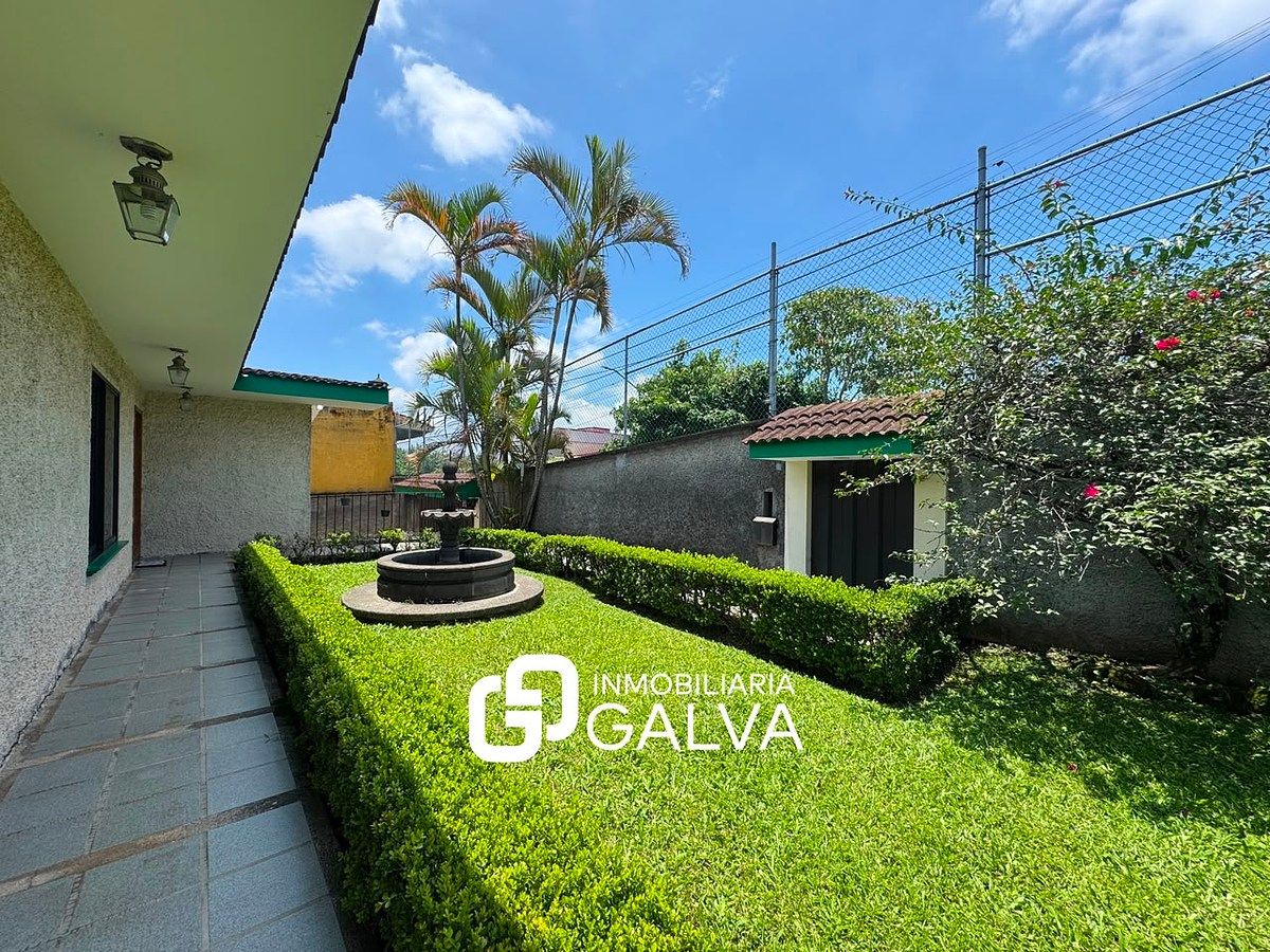 Linda Casa à Venda de 1 Andar a uma quadra dos Maestros Veracruzanos, foto 1 de 19