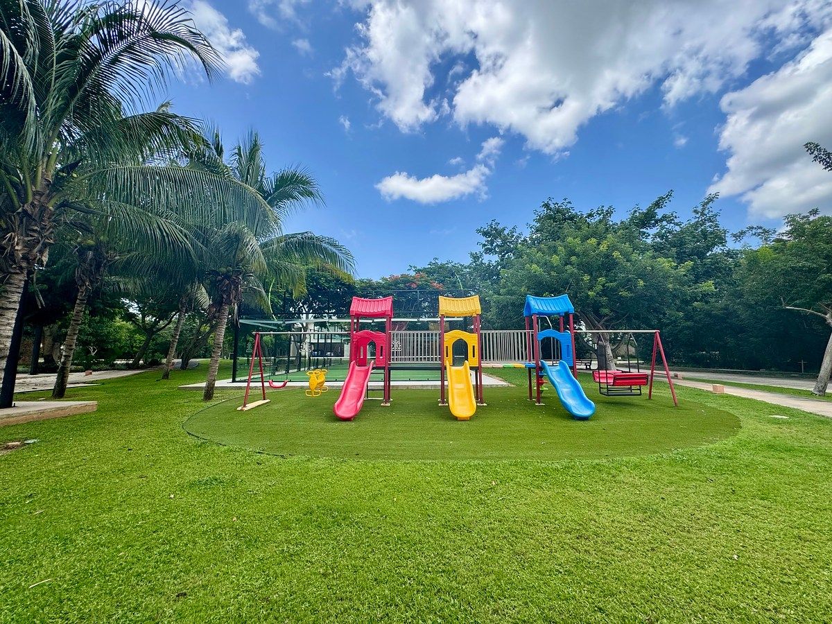 Lote em Yucatán Country Club, Mérida, foto 2 de 11
