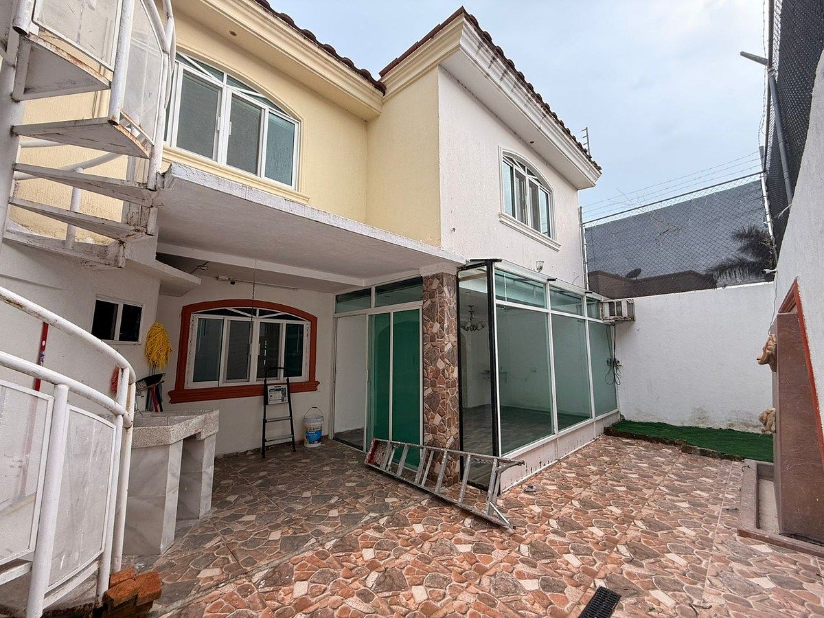 House in Gated Community in Sendero las Moras, Tlajomulco de Zúñiga, photo 20 of 46