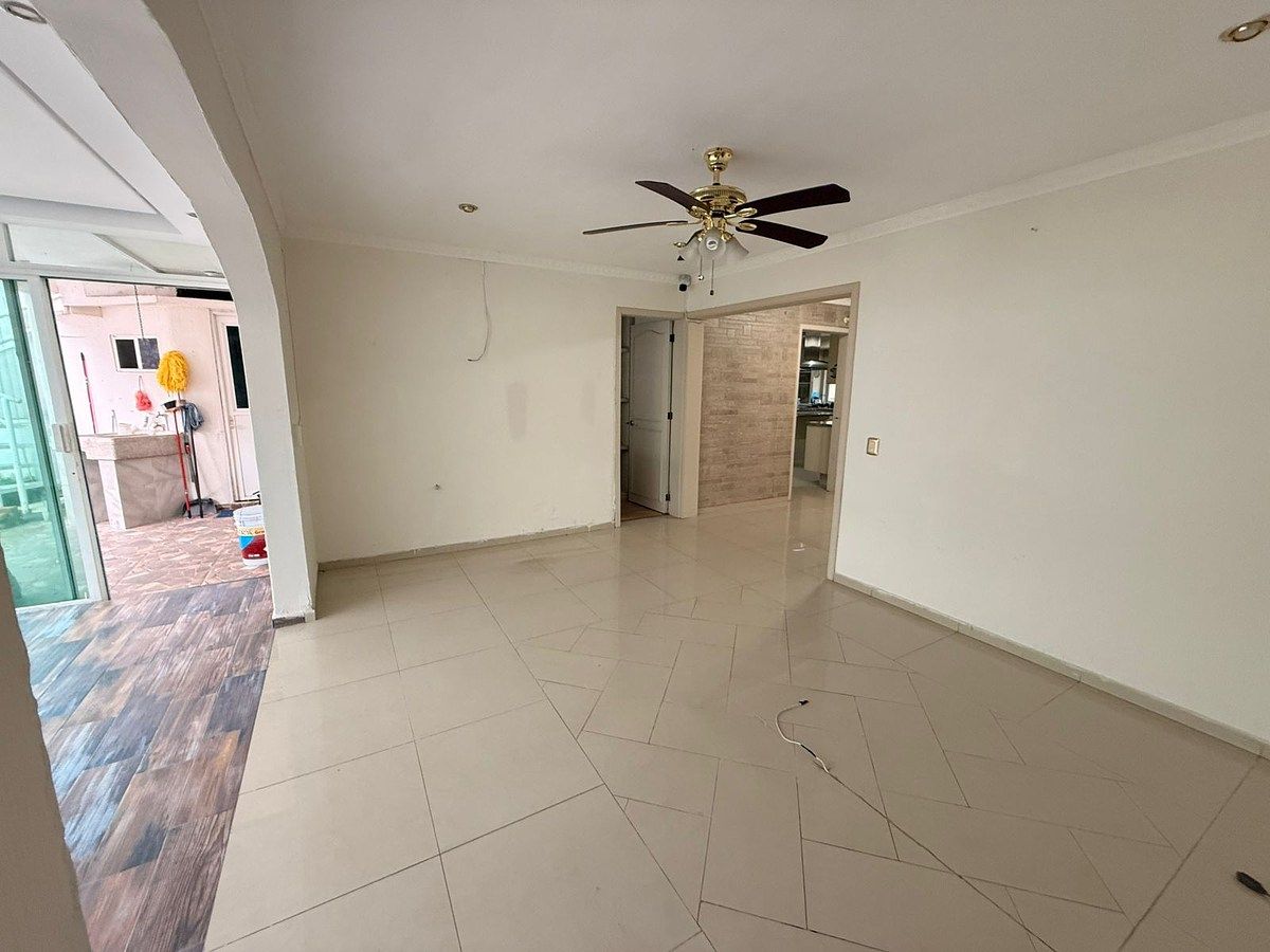 House in Gated Community in Sendero las Moras, Tlajomulco de Zúñiga, photo 14 of 46