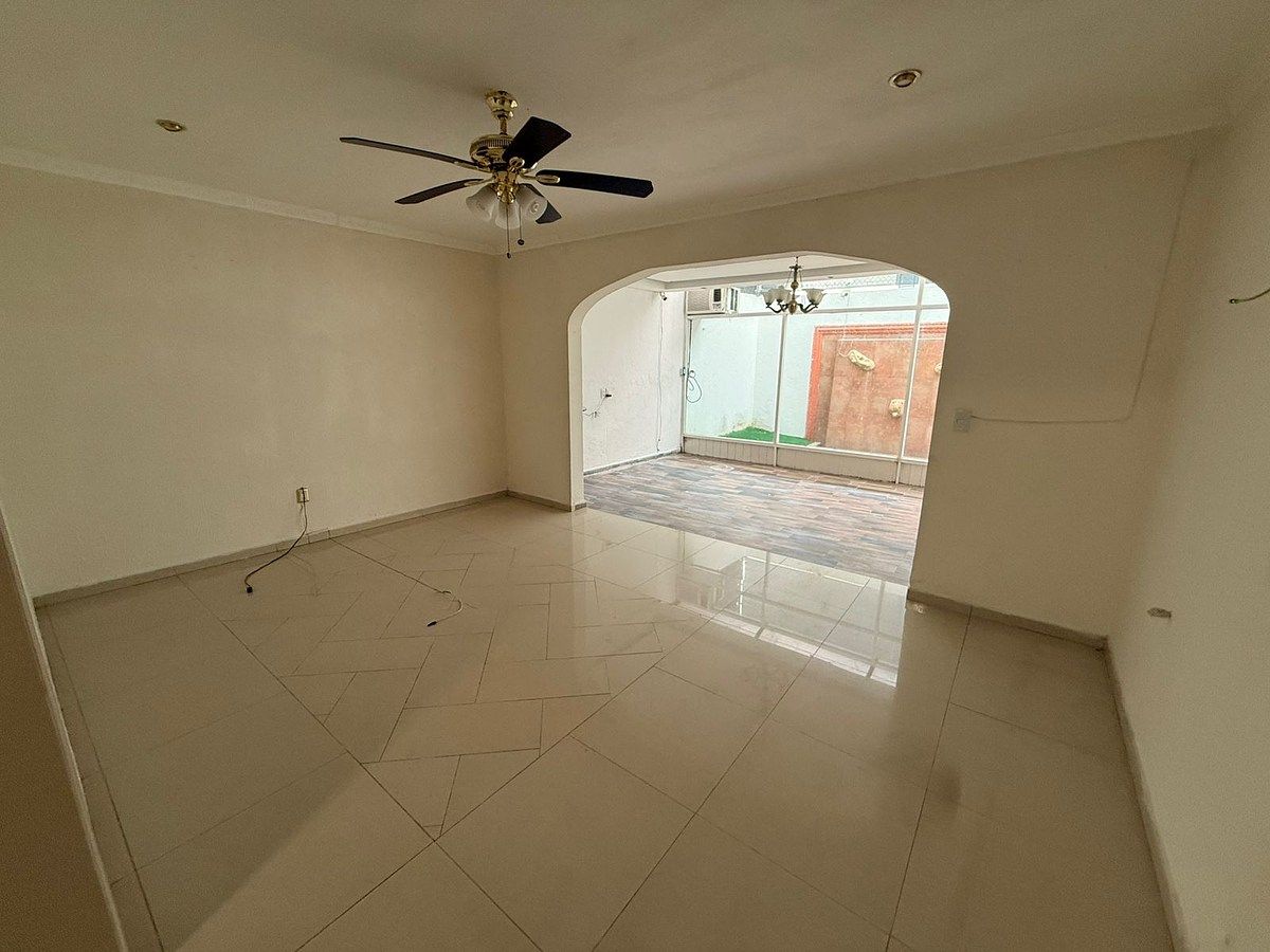 House in Gated Community in Sendero las Moras, Tlajomulco de Zúñiga, photo 13 of 46
