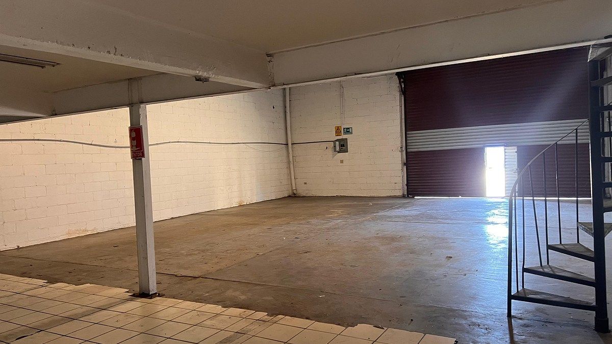 Bodega comercial en Alemán, Tijuana, foto 15 de 17