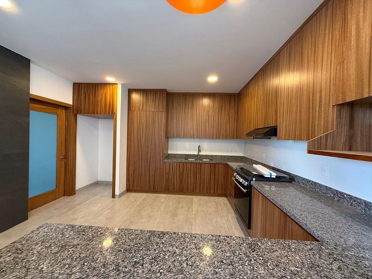 House in Gated Community in Milenio III, Querétaro, photo 13 of 21