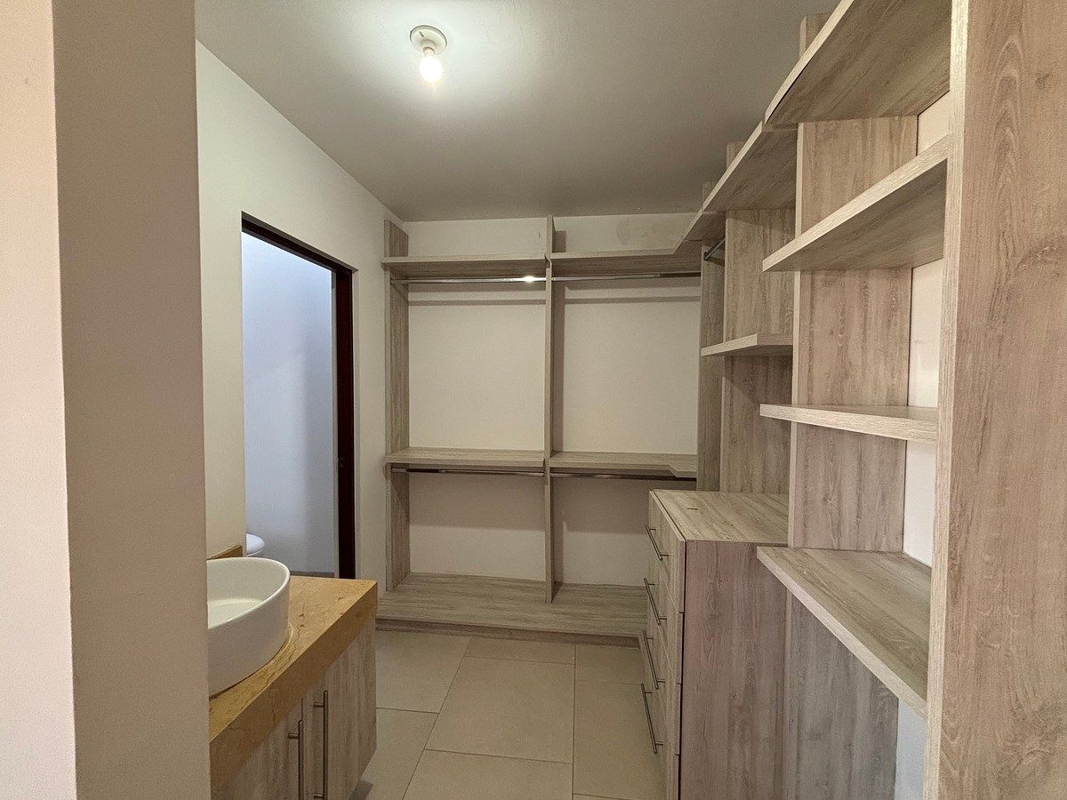 Casa em condomínio fechado em Zibatá, El Marqués, foto 10 de 13