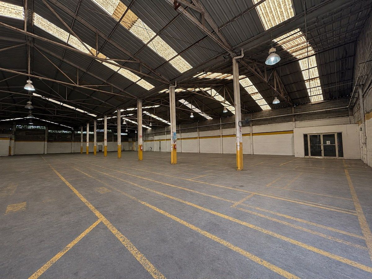 Industrial Warehouse in Mitras Poniente, García, photo 2 of 10