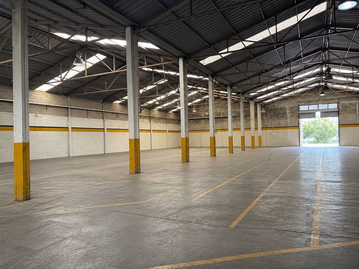 Industrial Warehouse in Mitras Poniente, García, photo 3 of 10