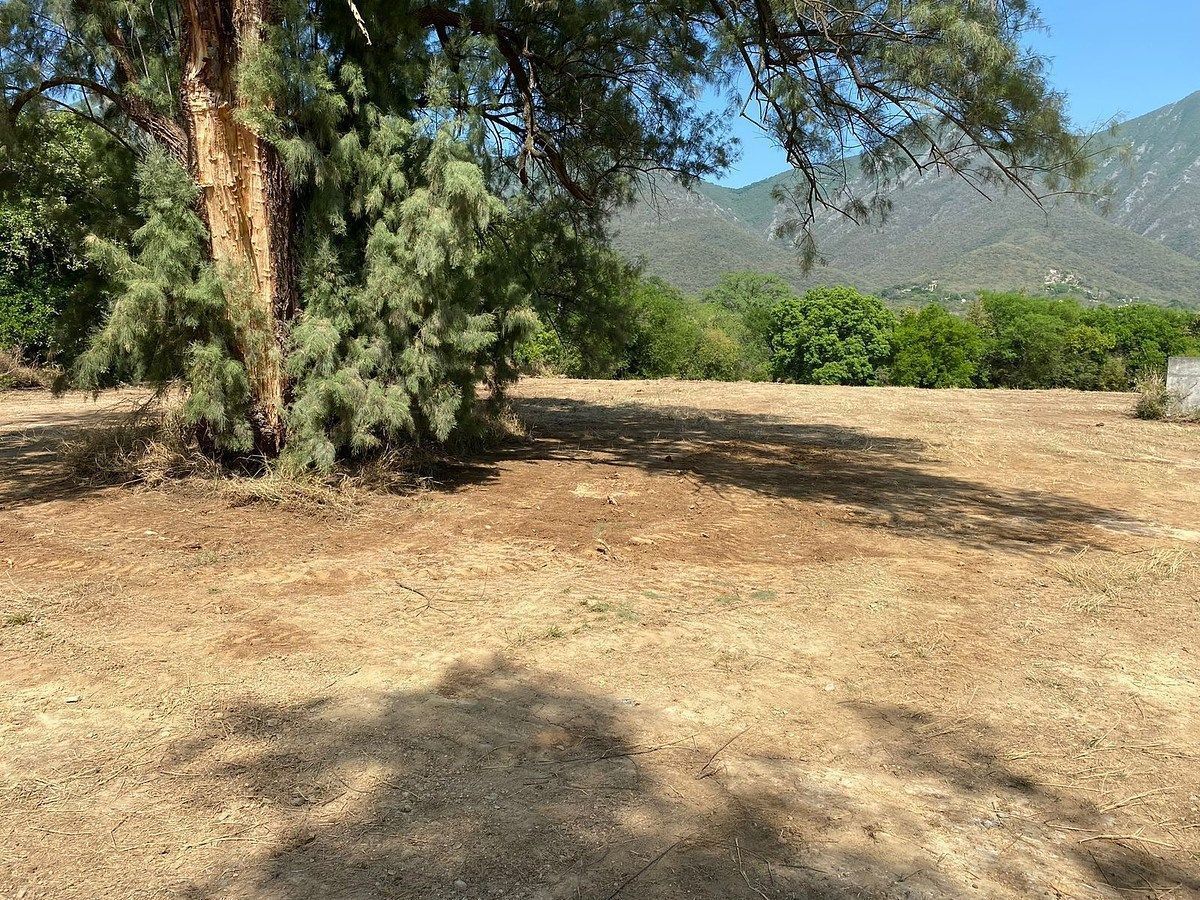 Lote em El Yerbaniz, Santiago, foto 3 de 8