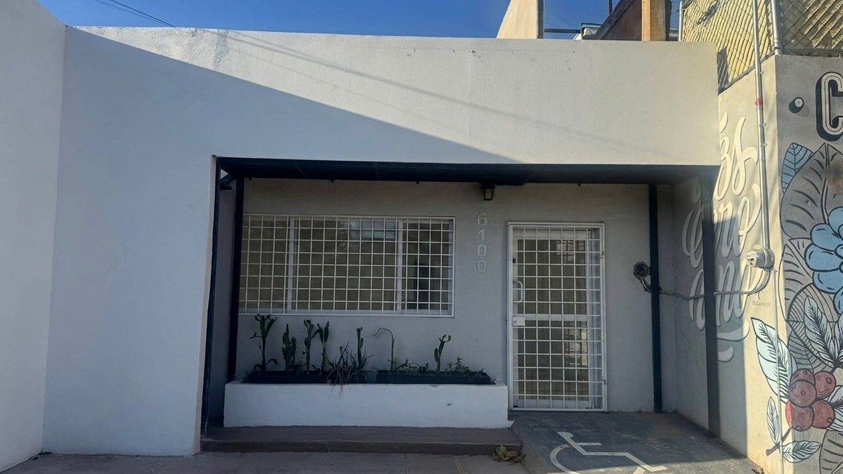 OFICINA EN RENTA EN ANTONIO DE MONTES, foto 1 de 12