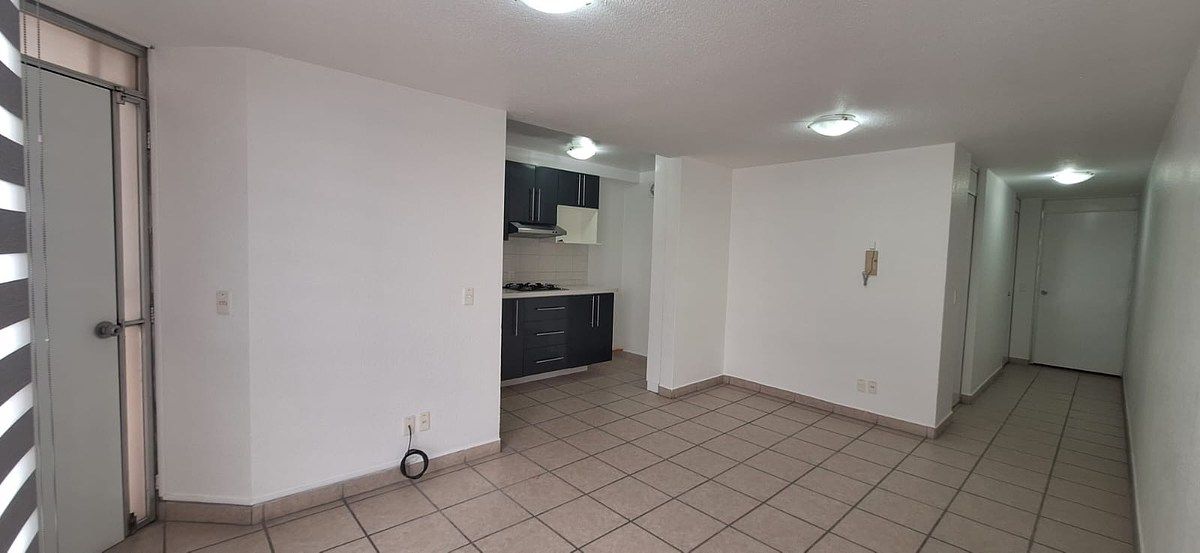 Venda de apartamento no bairro Algarin, foto 1 de 18