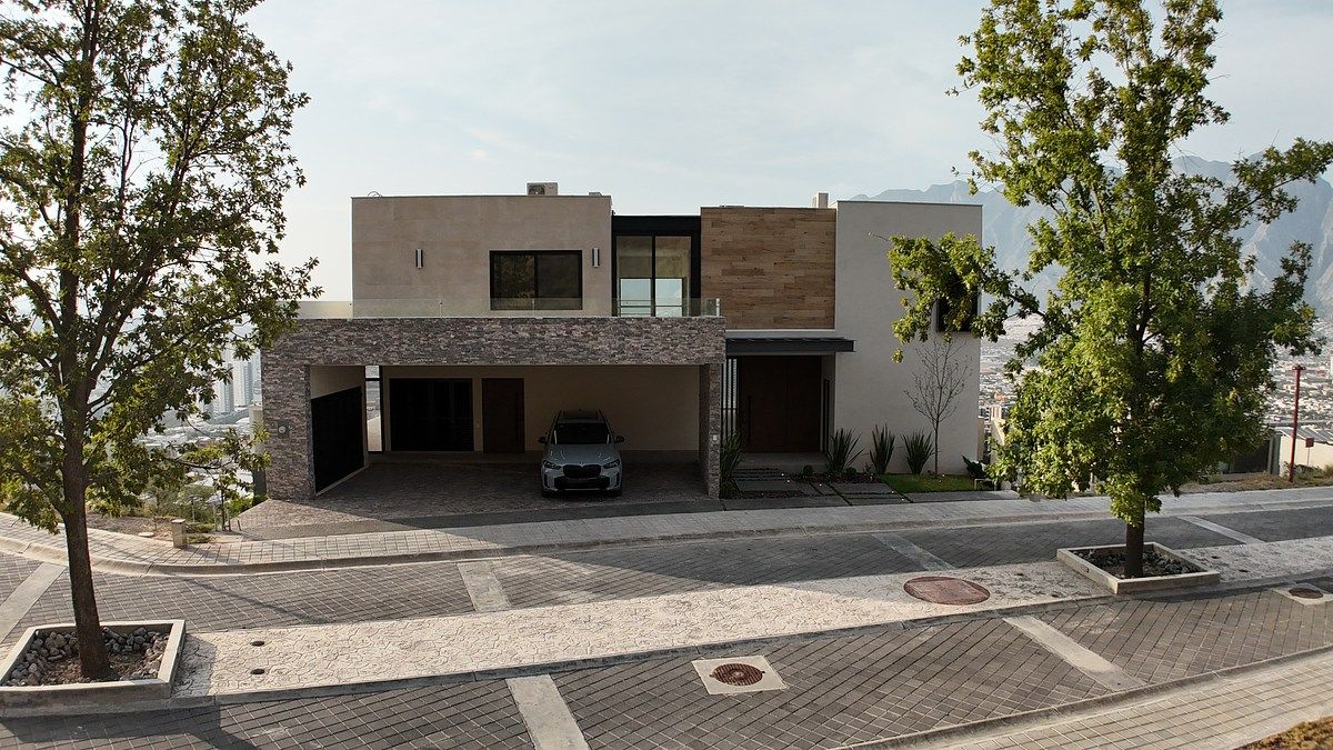 Casa em condomínio fechado em Zona Valle Poniente, San Pedro Garza García, foto 2 de 14