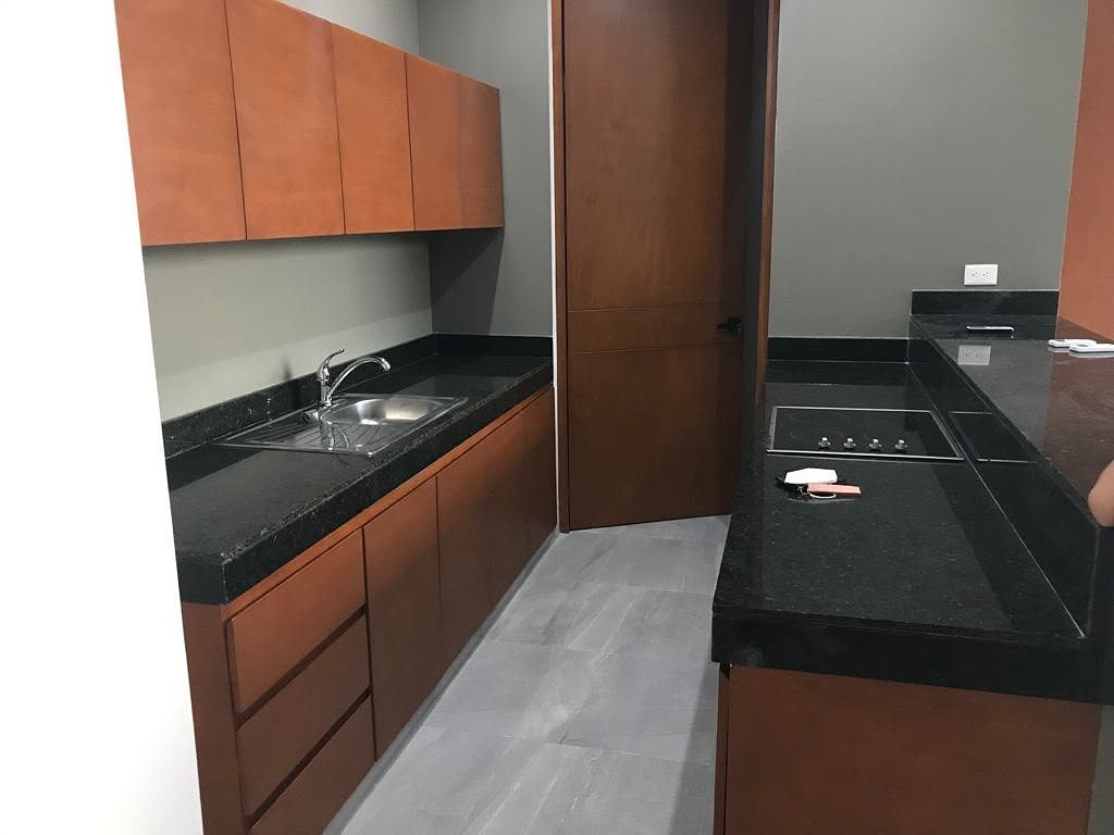 Furnished apartment, photo 1 of 14