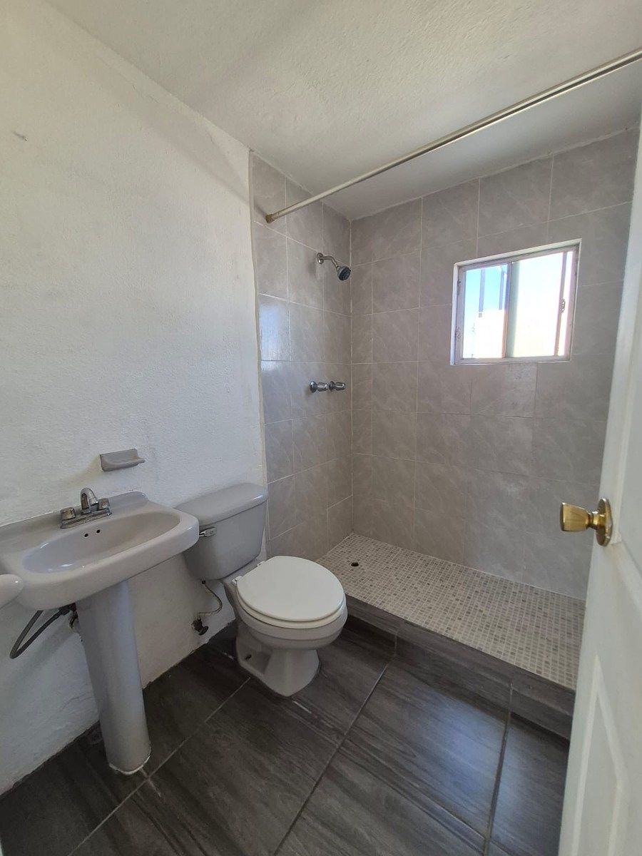 Casa em Jardines de Agua Caliente, Tijuana, foto 17 de 19