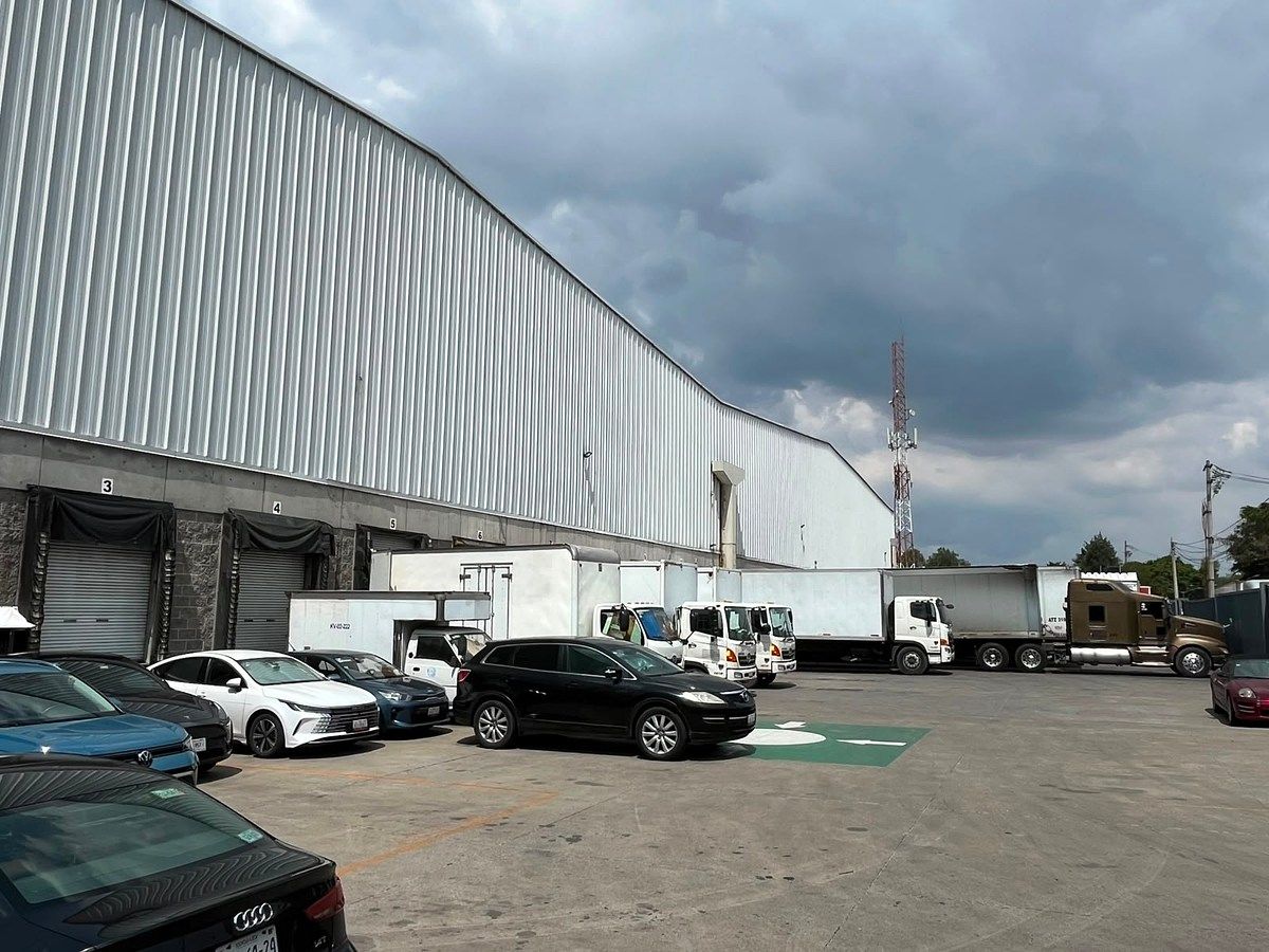 Bodega industrial en Los Reyes Ixtacala 2da. Sección, Tlalnepantla de Baz, foto 2 de 9