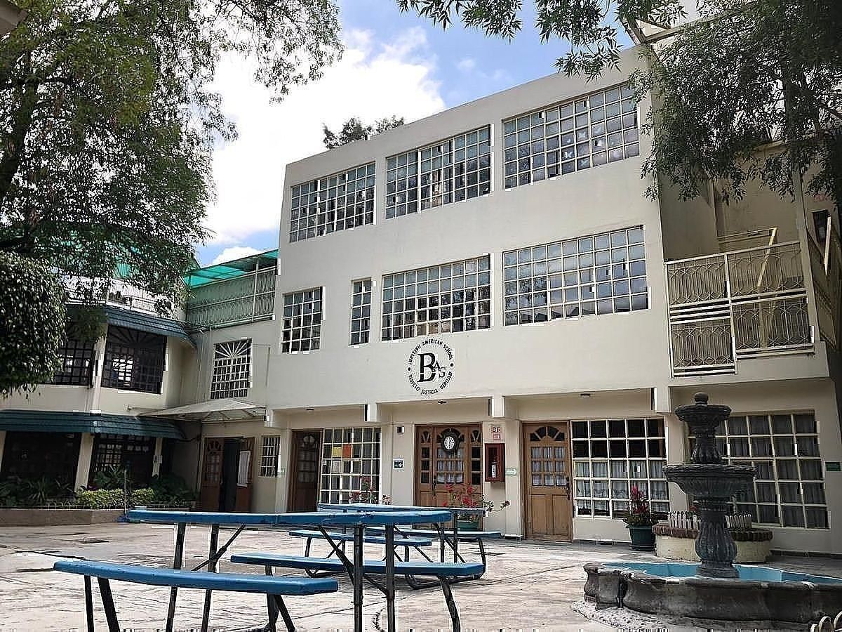 Commercial Lot in Tlalpan, Tlalpan, photo 2 of 9