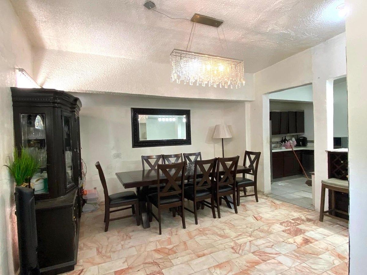 Casa em Villafontana, Mexicali, foto 2 de 12