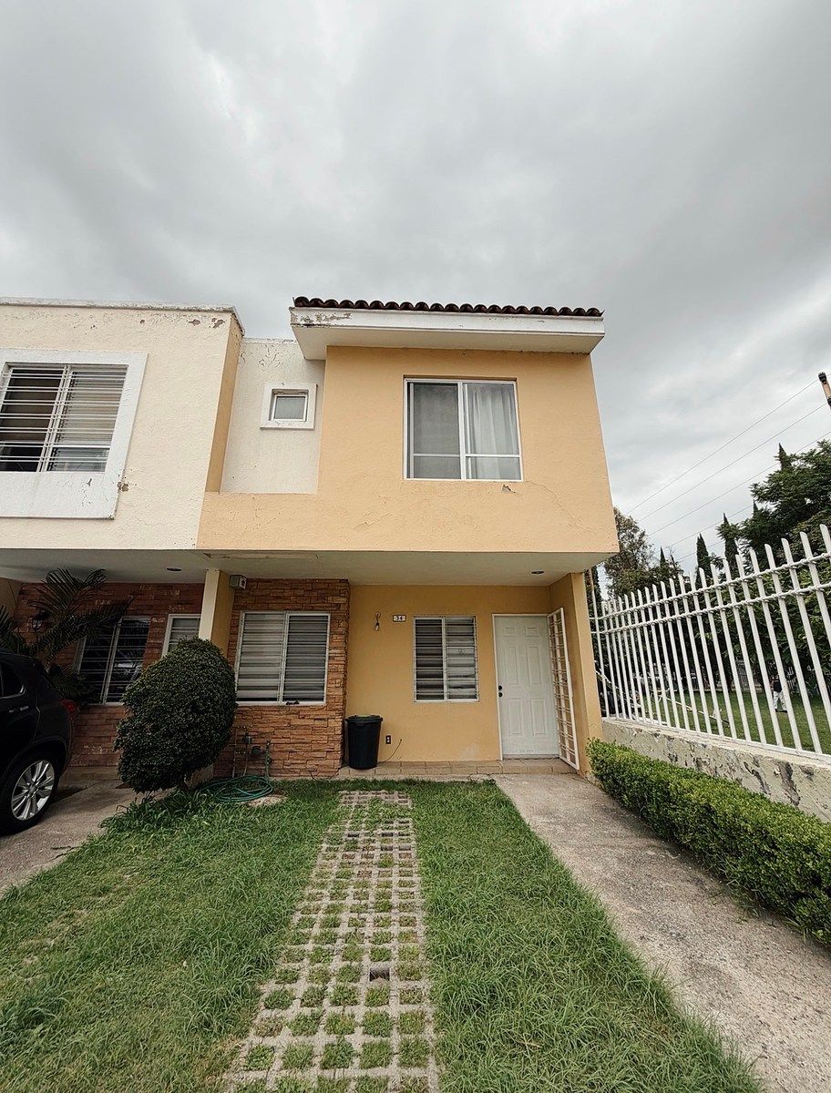 FURNISHED HOUSE FOR RENT 2 MINUTES FROM ITESO, photo 1 of 10