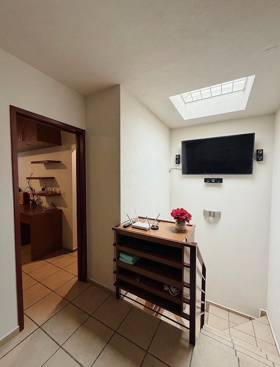 House in Gated Community in Parques del Bosque, Tlaquepaque, photo 7 of 10