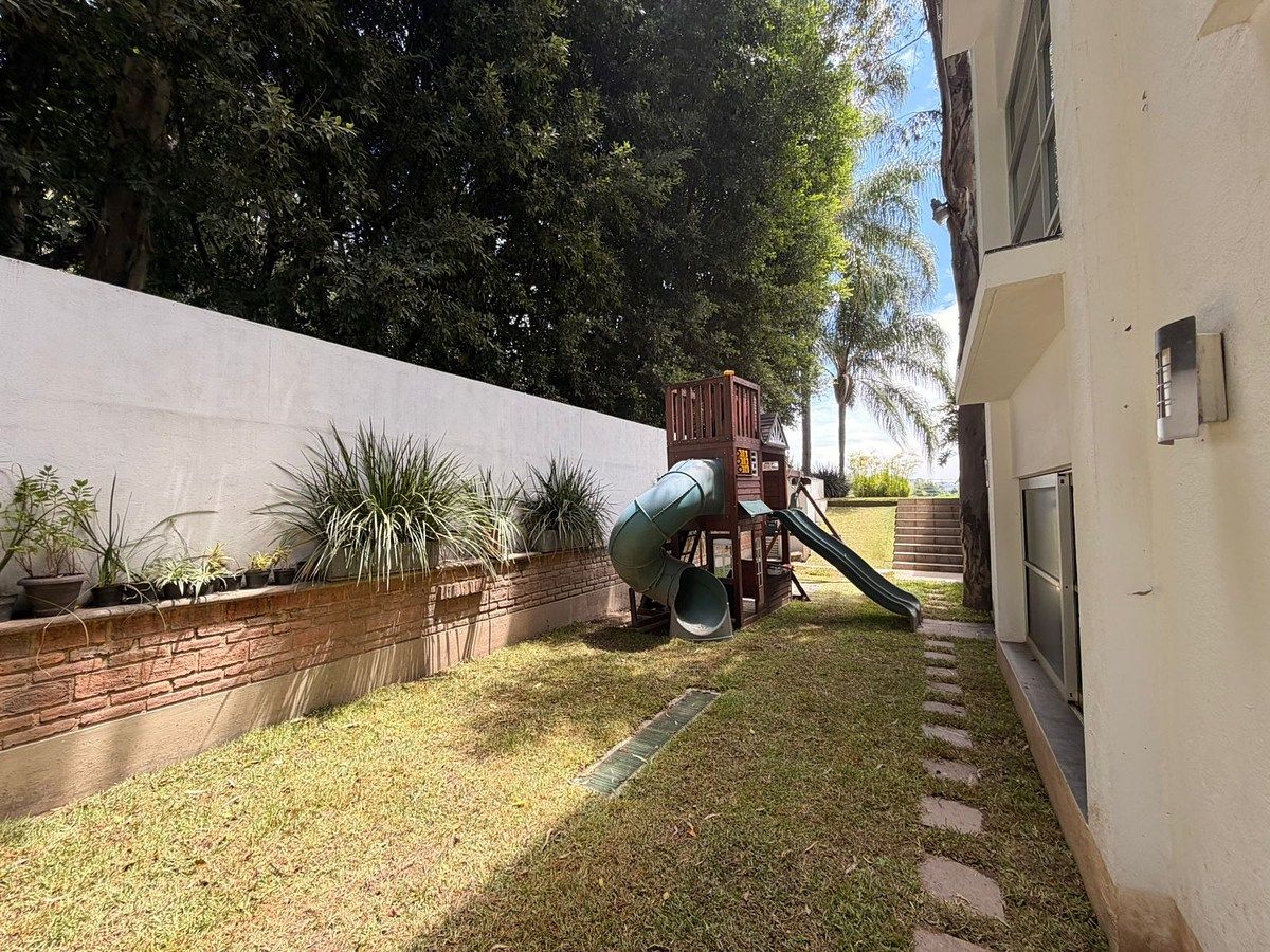 Casa em Valle Real, Zapopan, foto 23 de 31