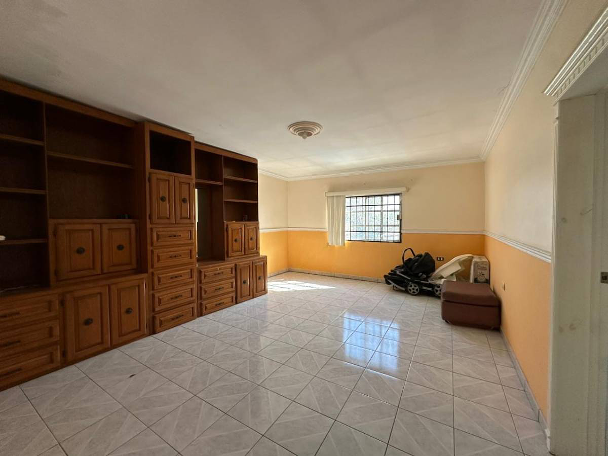 House in Lomas del Santuario I Etapa, Chihuahua, photo 5 of 9