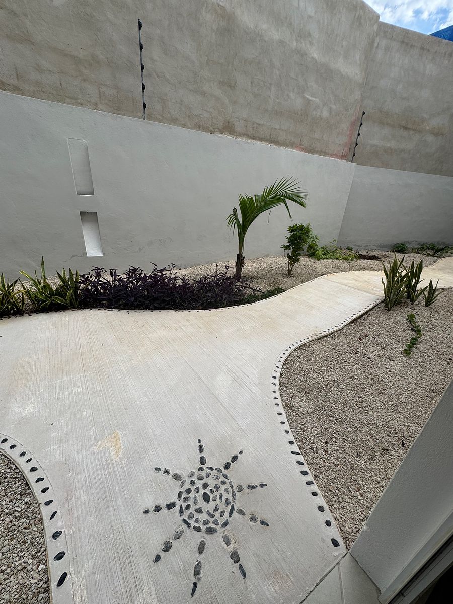 Building in Izamal, Izamal, photo 8 of 27