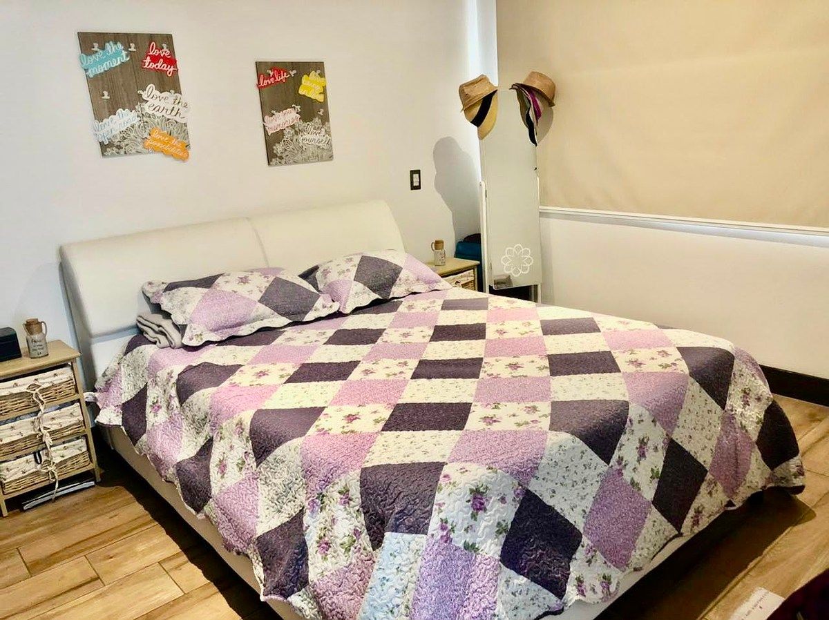 Apartamento en Venta Amueblado en zona 10 - Image 5