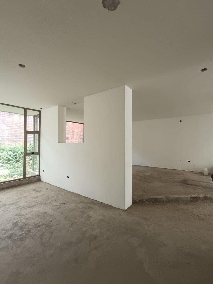 Casa en VENTA en Kanajuyú, Zona 16 - Image 4