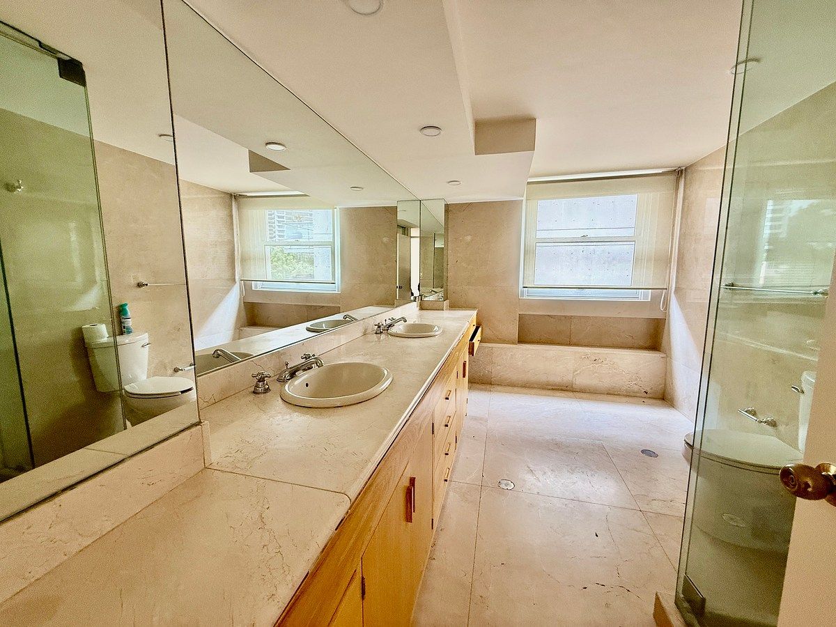 Baño principal, foto 6 de 18