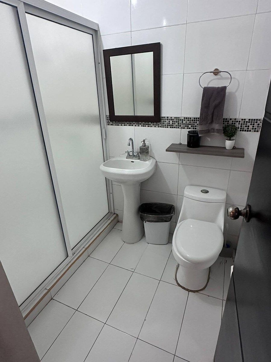 Casa em Contry la Silla, Guadalupe, foto 6 de 16