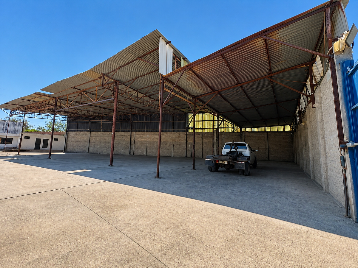 Bodega en Renta con Patio de Maniobras - Zona Agua Blanca Industrial, foto 1 de 25