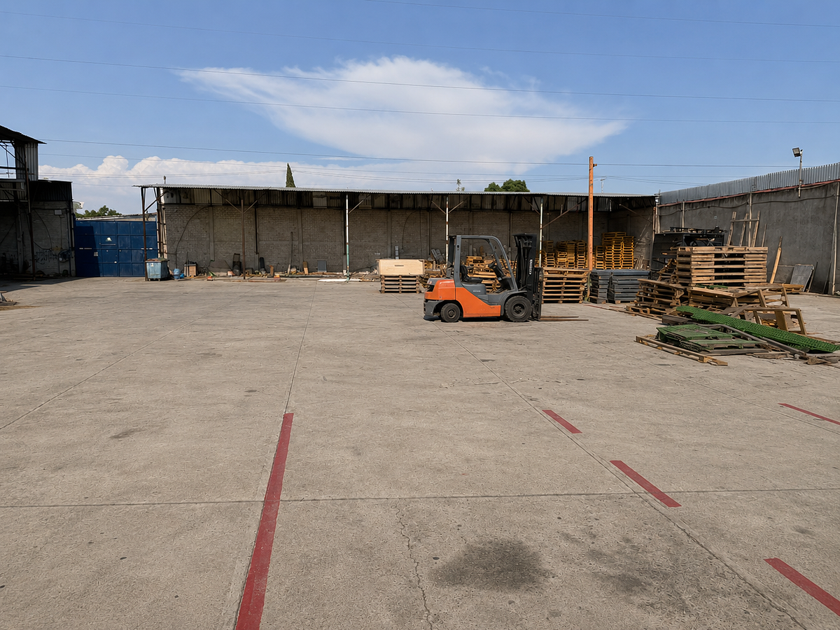 Bodega industrial en La Palmira, Zapopan, foto 4 de 25