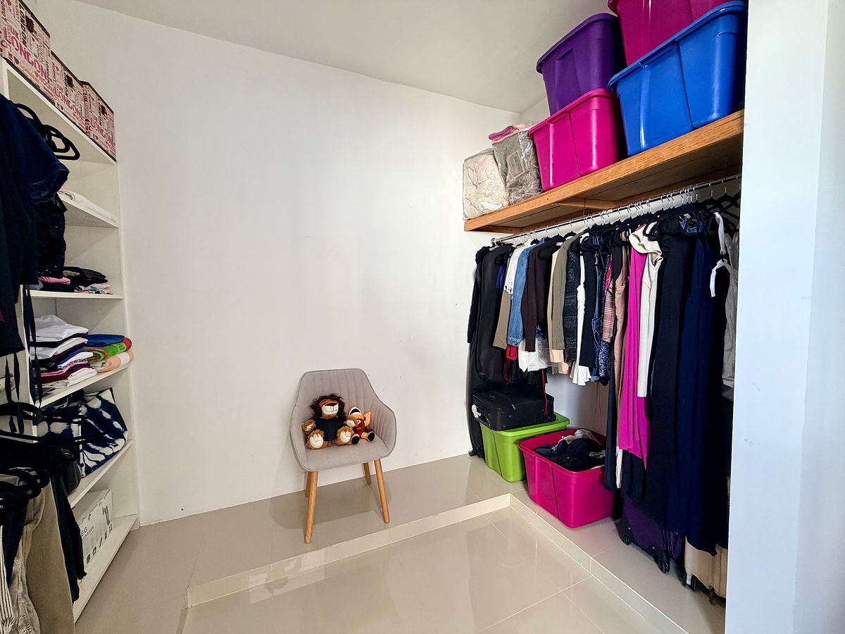 Closet Segunda Recámara, foto 17 de 24