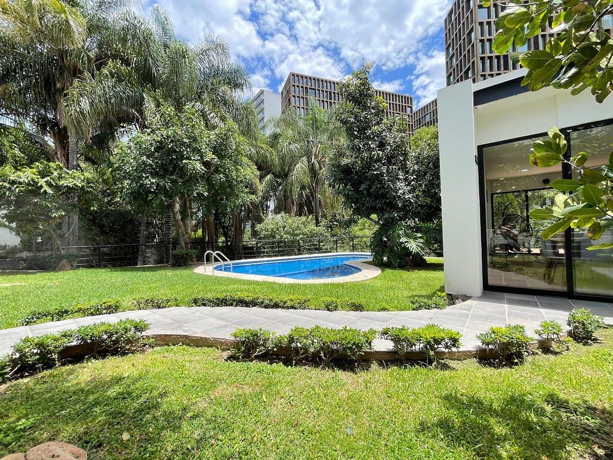 Casa em Prados de Providencia, Guadalajara, foto 39 de 42