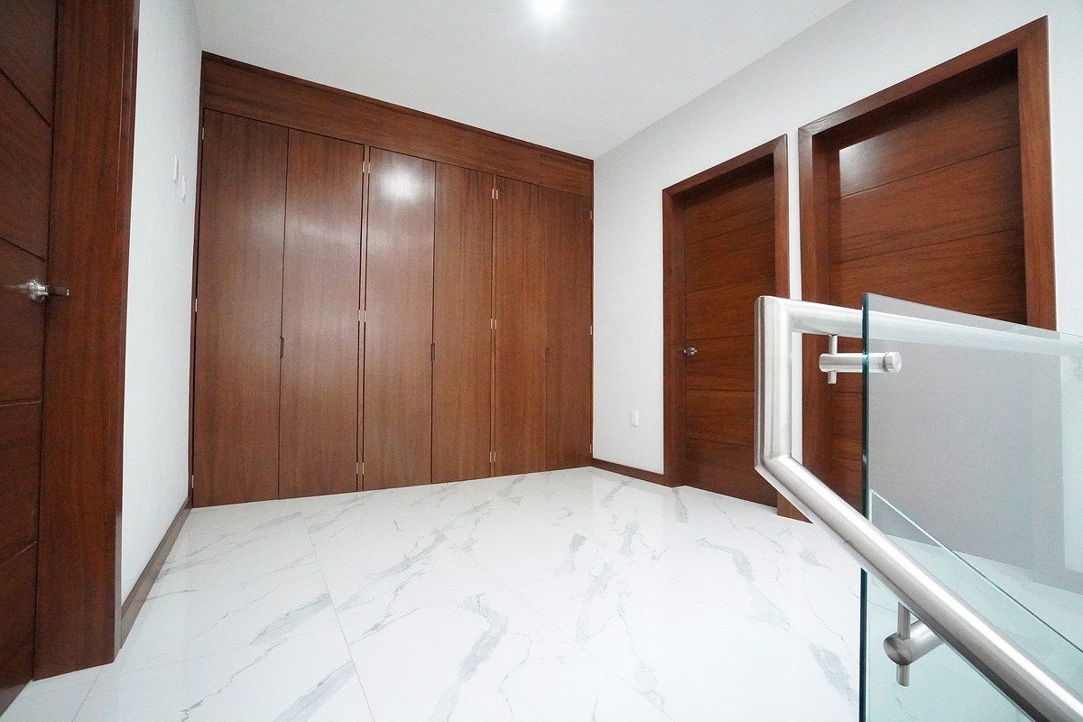 Distribuidor y Closet de Blancos, foto 16 de 27