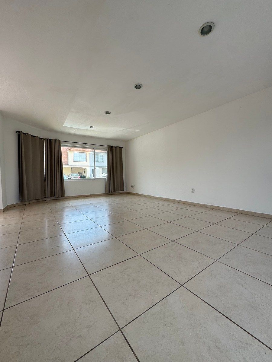Casa em Residencial el Refugio, Querétaro, foto 2 de 18