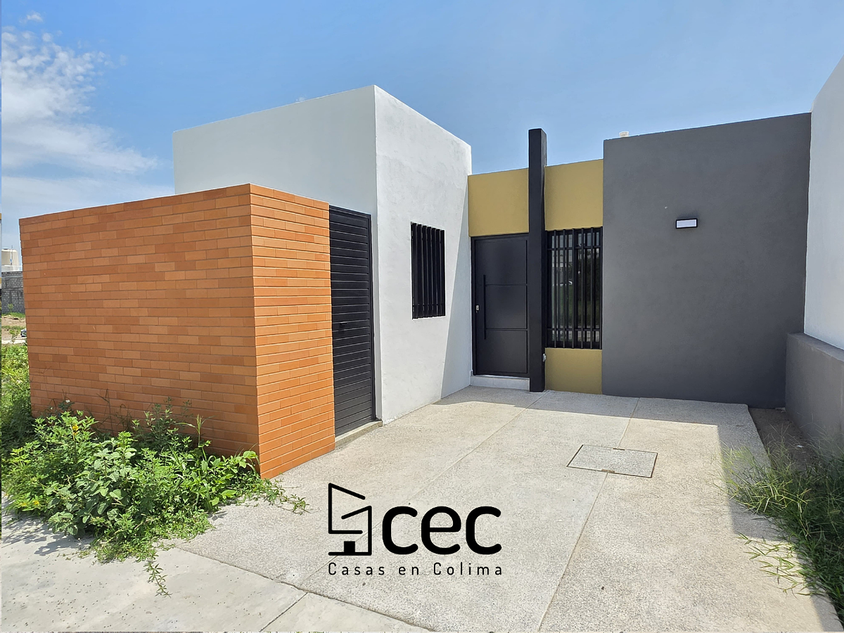 Casa en Venta, 2 Recámaras, 2 Baños, Cochera para 1 Auto