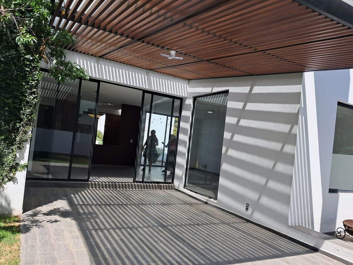 Terraza, photo 3 of 7