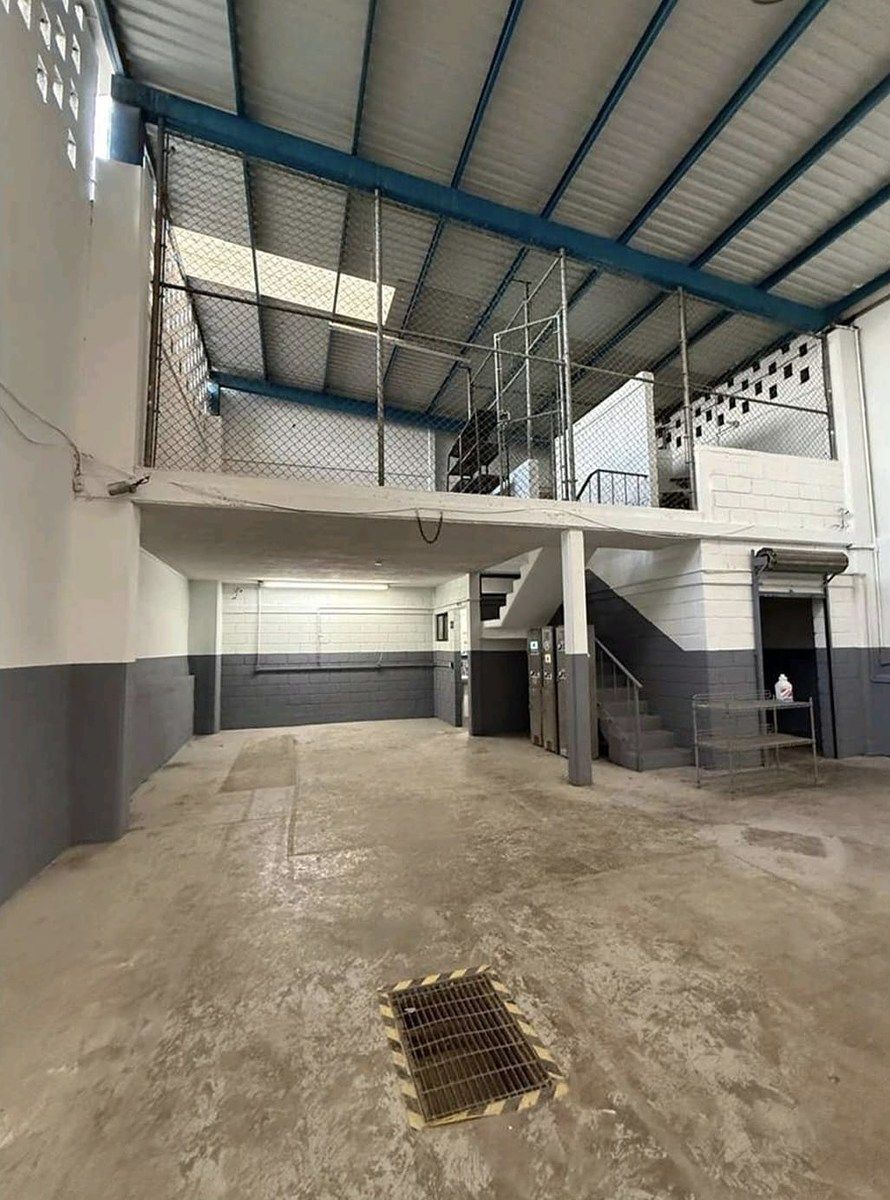 Galpão comercial em Monterrey Centro, Monterrey, foto 3 de 13