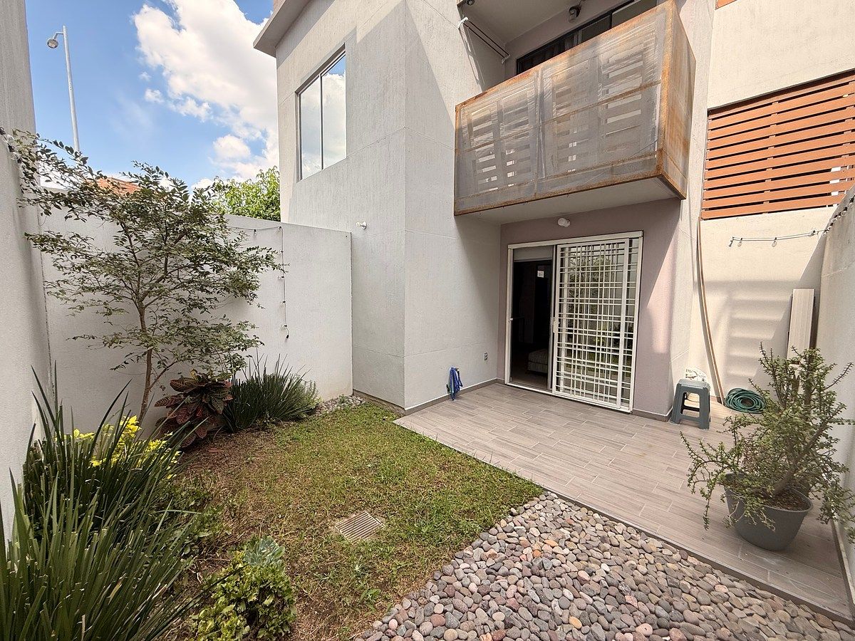 Apartment in Cortijo de San Agustin, Tlajomulco de Zúñiga, photo 20 of 21