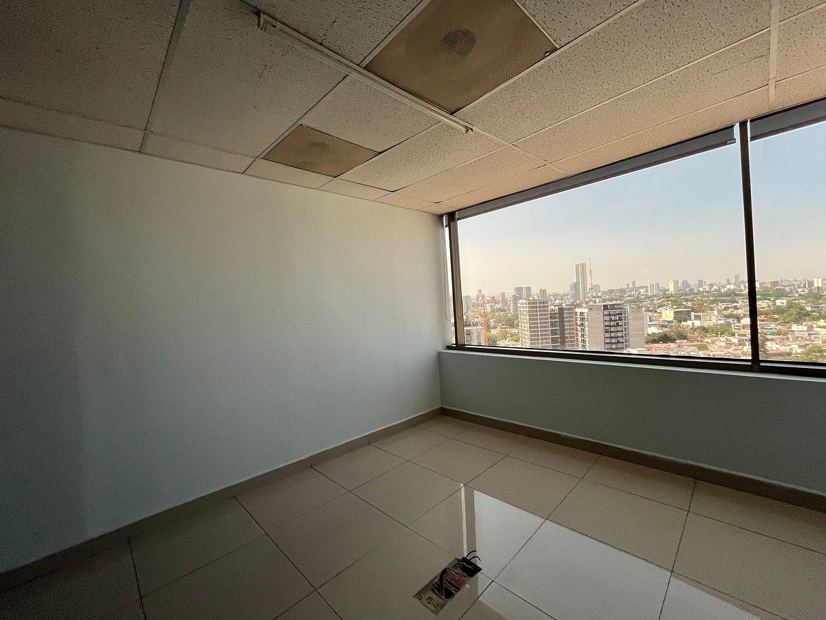 Sala Comercial em Lafayette, Guadalajara, foto 8 de 9
