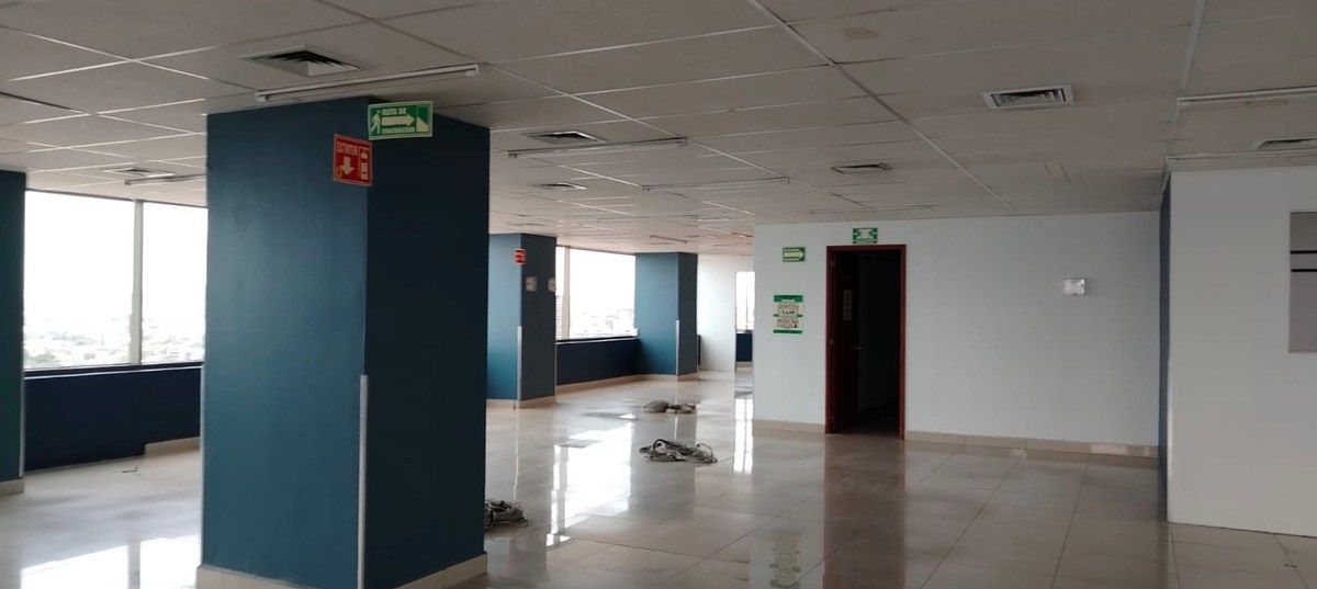Sala Comercial em Lafayette, Guadalajara, foto 2 de 9