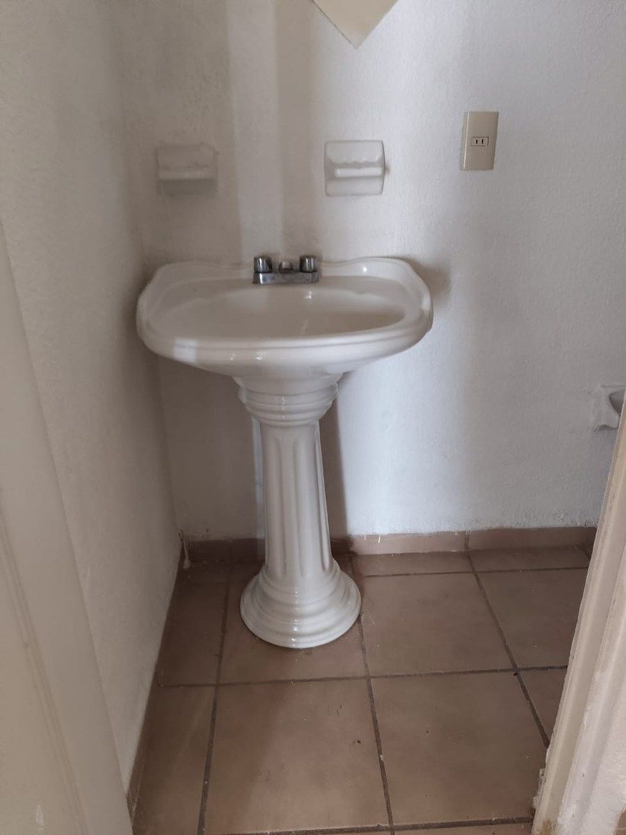 Casa em Rincón de los Arcos, Irapuato, foto 3 de 9