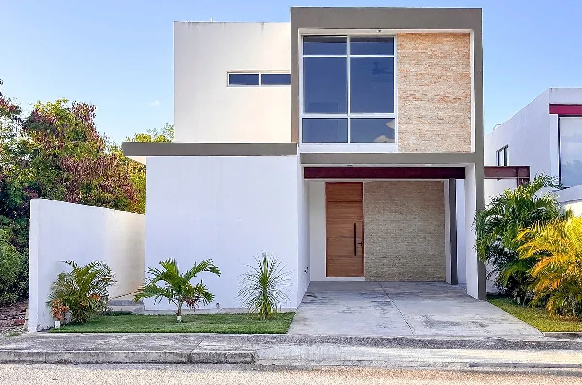 CASA DE PEDRA DE LUZ À VENDA EM CONKAL | EM RESIDENCIAL, foto 1 de 13