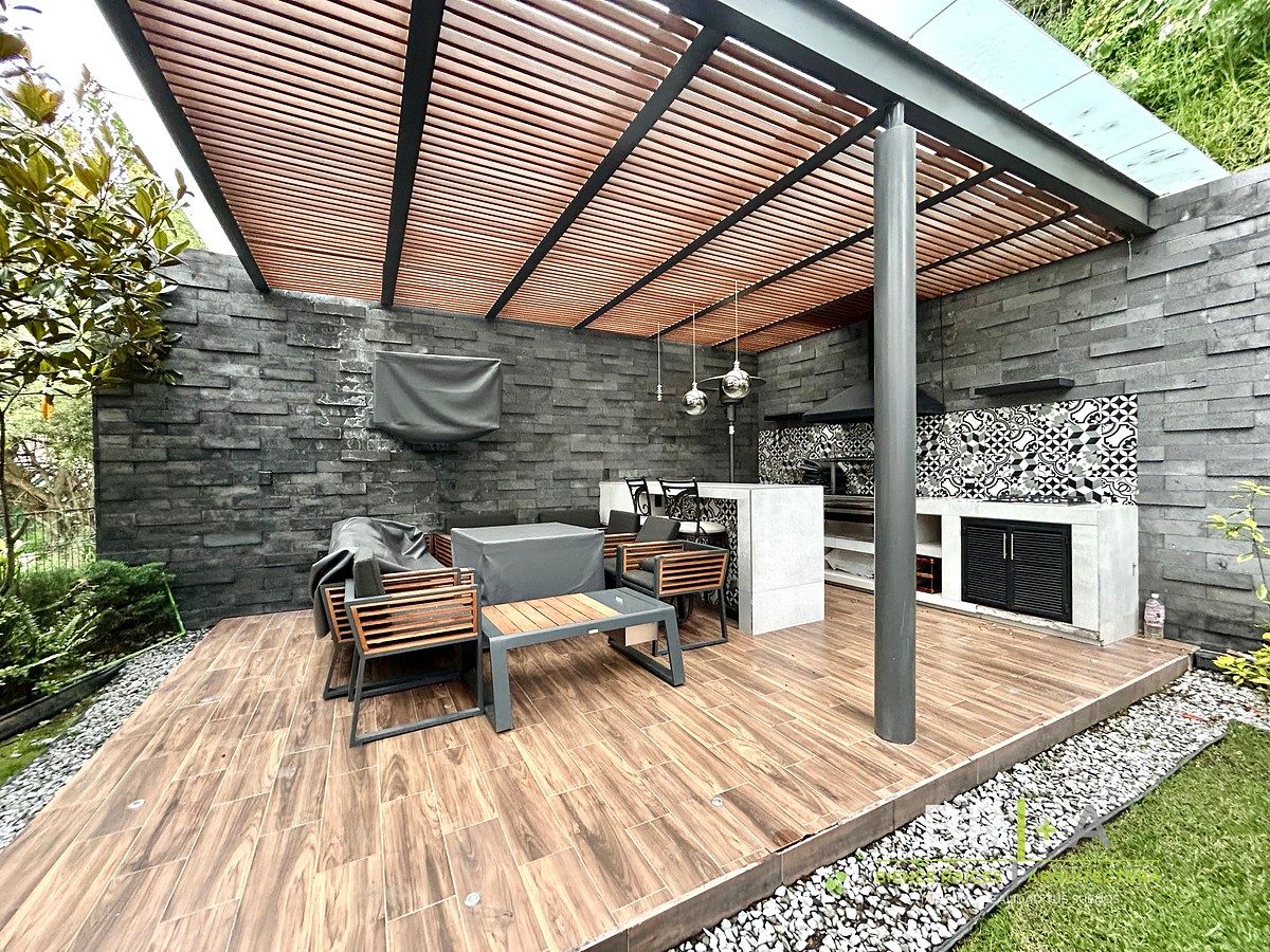 Pérgola, photo 34 of 37