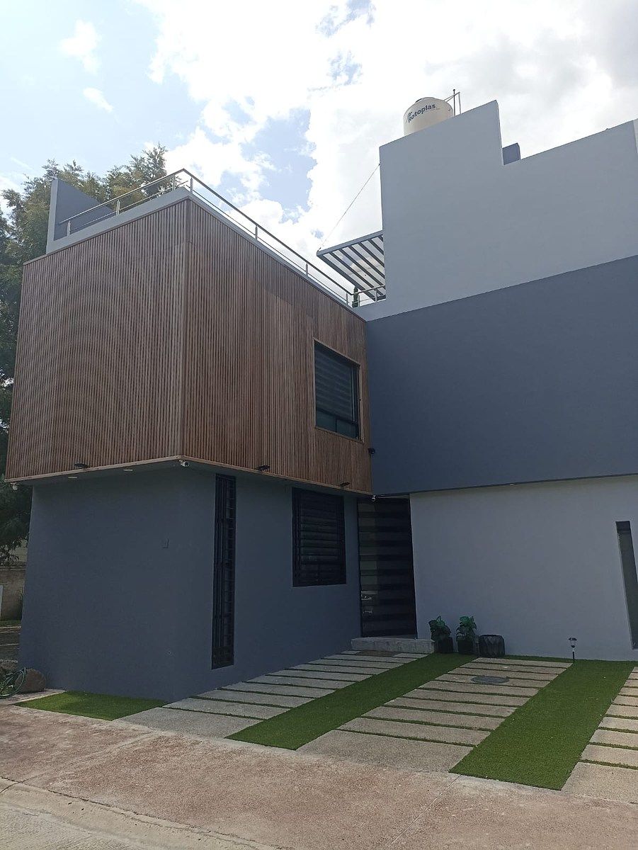 Venta de casa en Irapuato, Portones de San Miguel zona oeste de Irapuato, foto 1 de 14