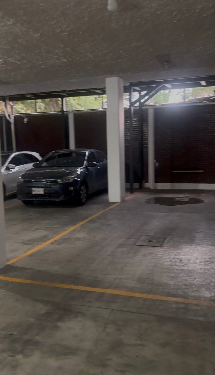 Estacionamiento, foto 10 de 14