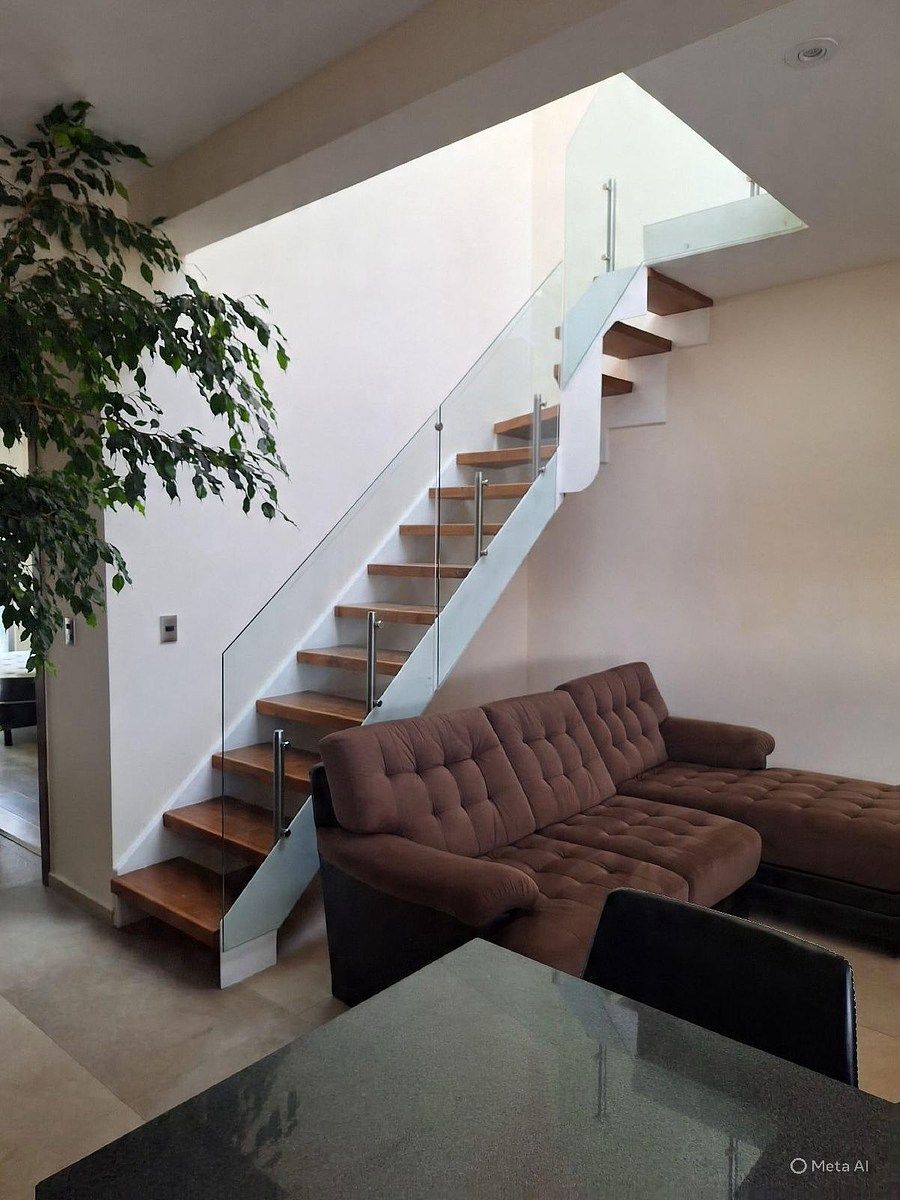 Sala, photo 4 of 17