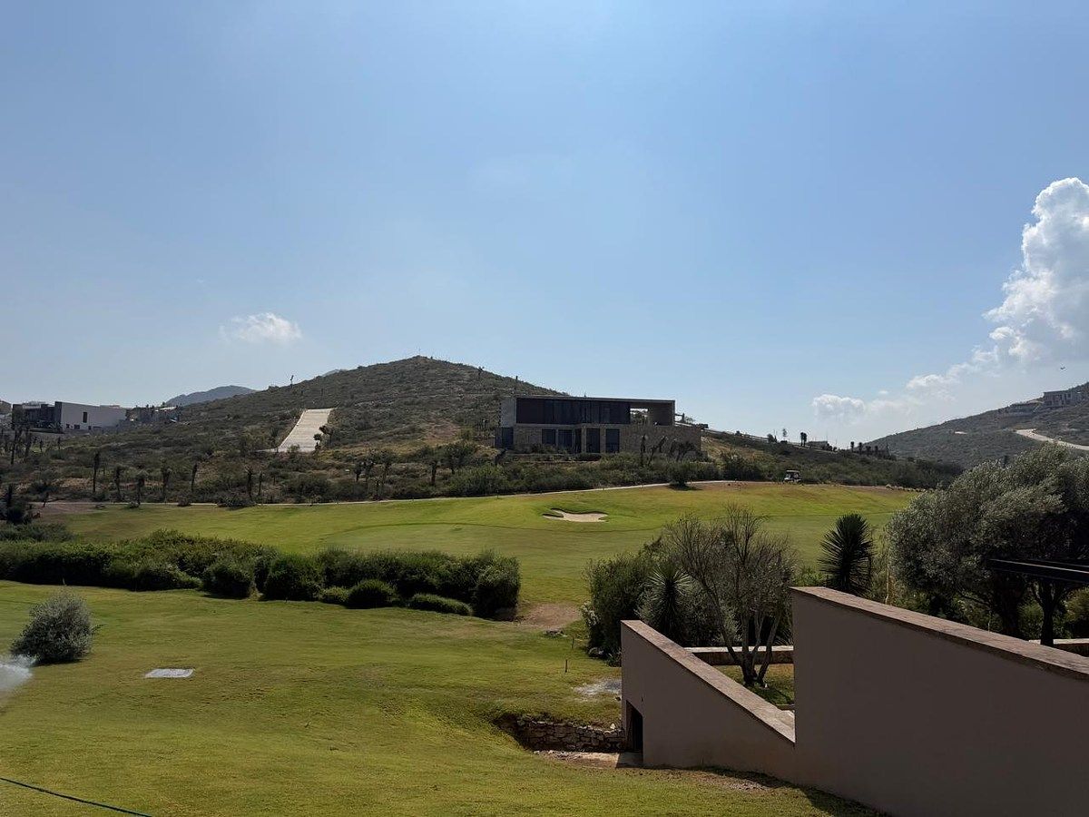 Terreno en Terralta Residencial Country Club, García, foto 4 de 12
