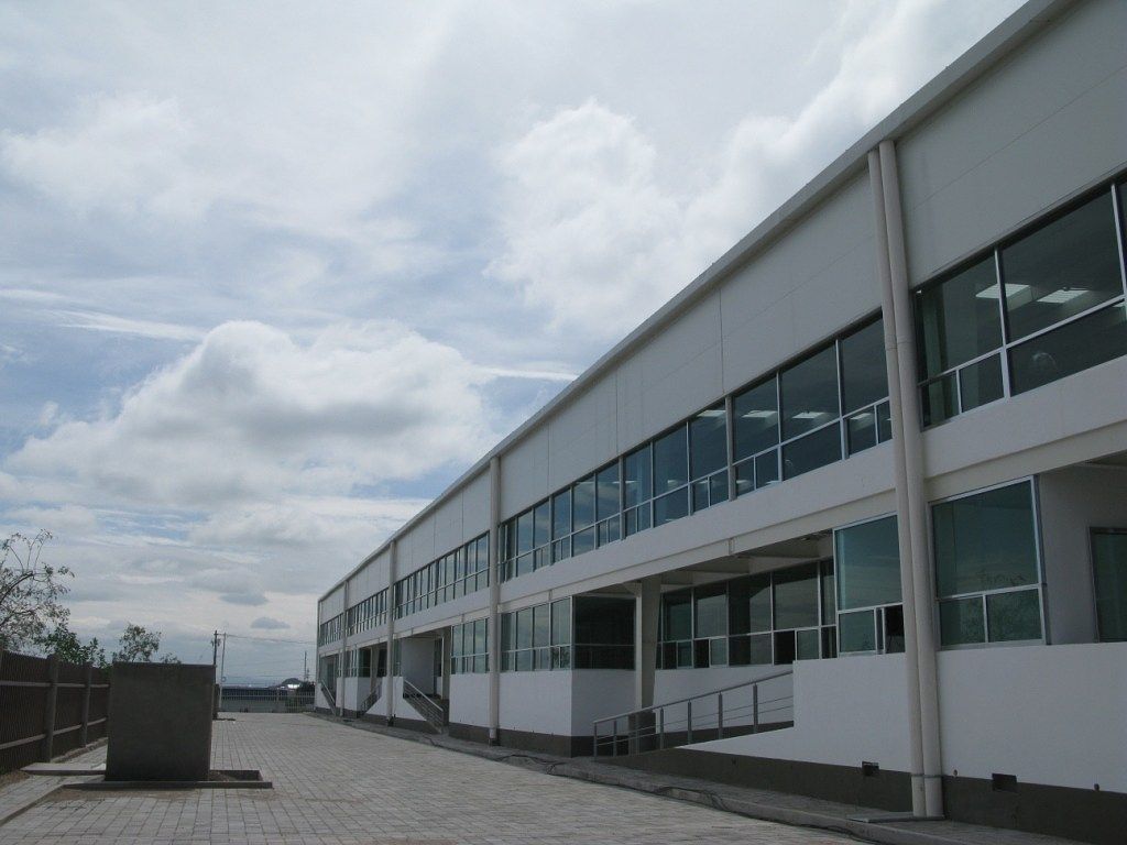 INDUSTRIAL WAREHOUSE FOR RENT SUPER LOCATED, photo 1 of 5