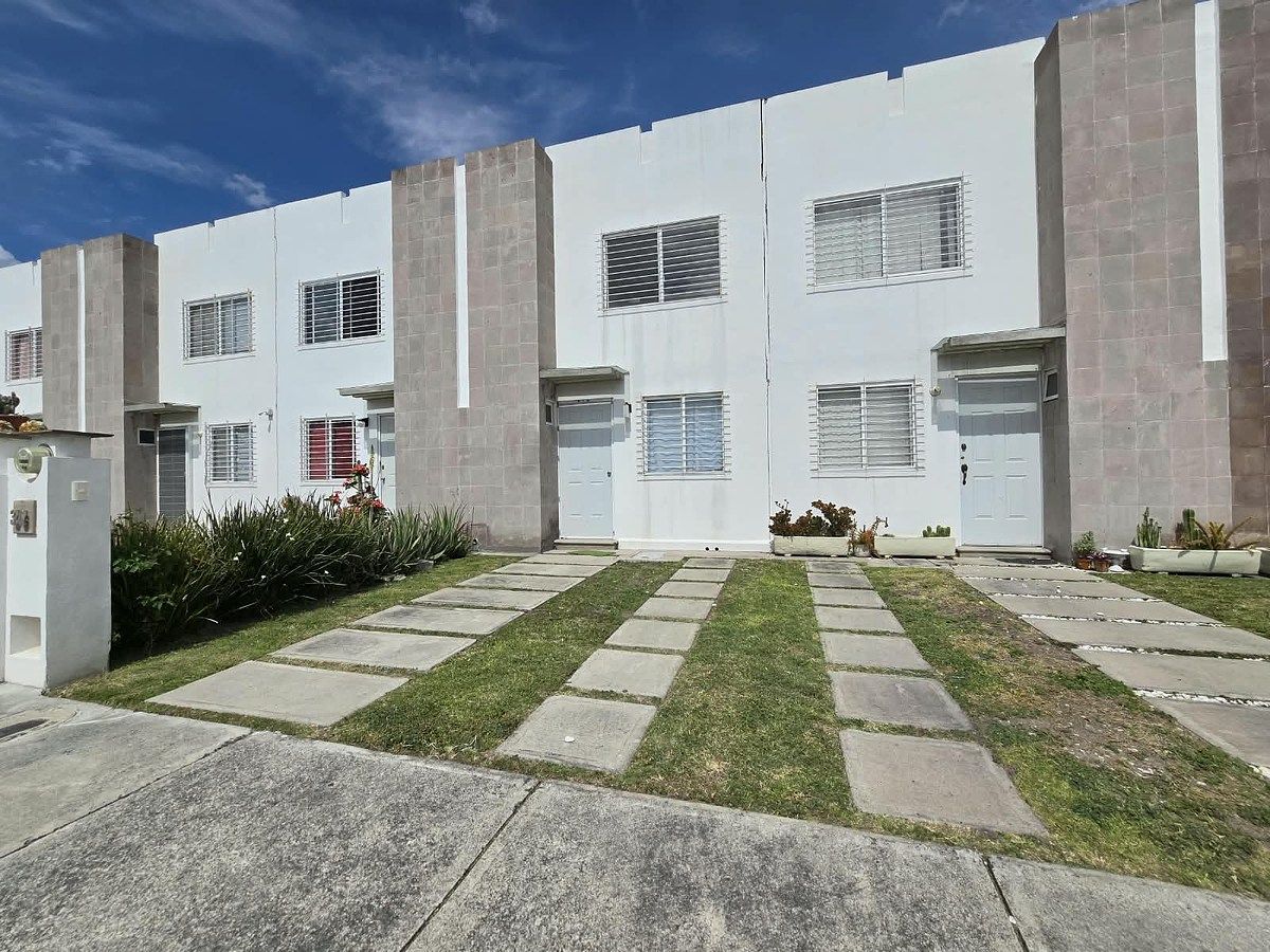HOUSE FOR SALE IN VIÑEDO, QUERETARO, photo 1 of 9
